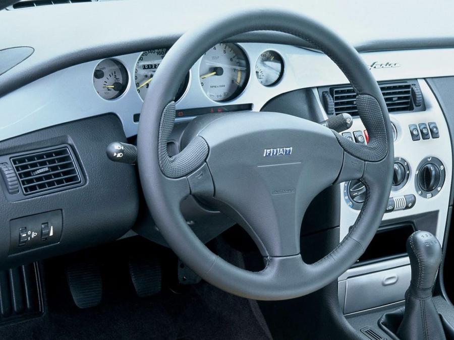  Fiat Coupe Last Edition 2000 года  (фото 5 из 9)